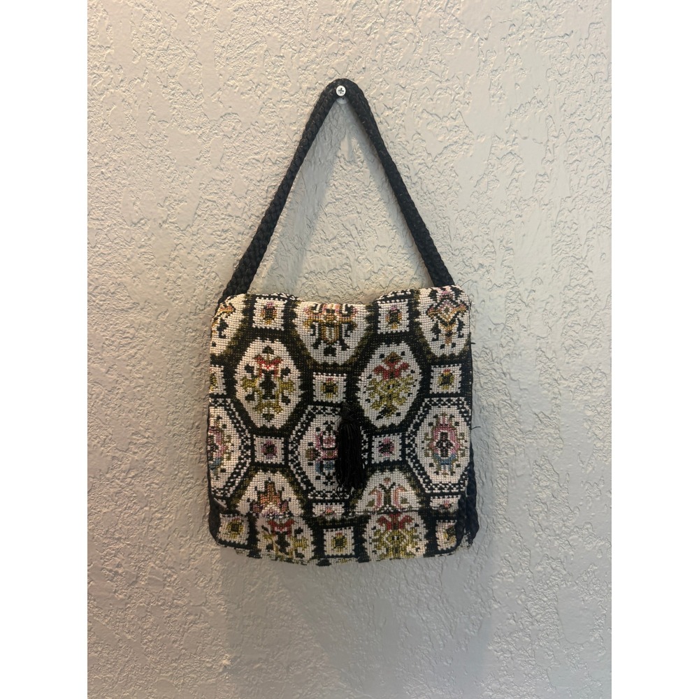 Vintage Needlepoint Tapestry Shoulder Bag Black Geometric Floral Tassel Boho